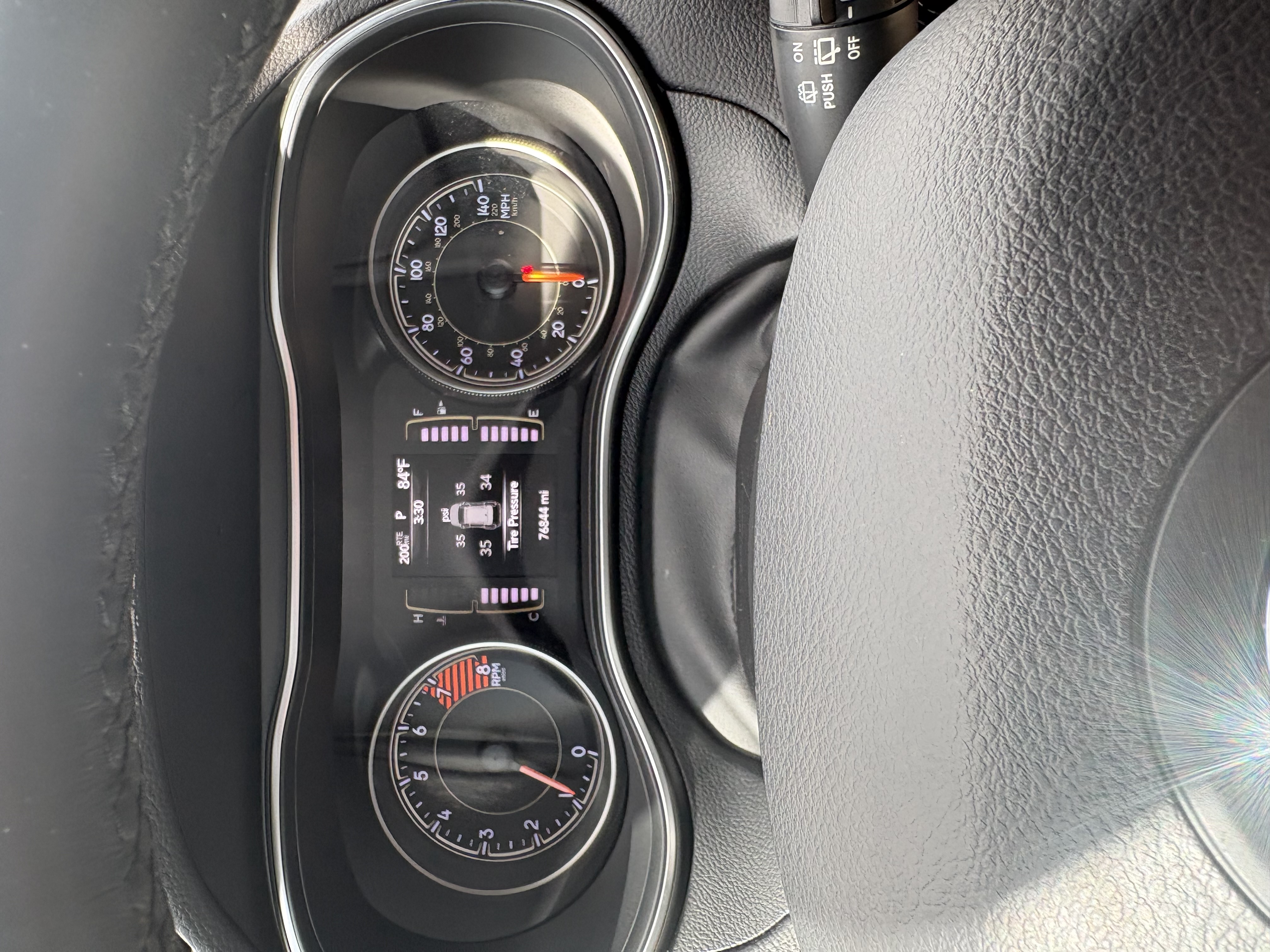 Used 2019 Jeep Cherokee Latitude Plus w/ Trailer Tow Group AWD/4WD image 10