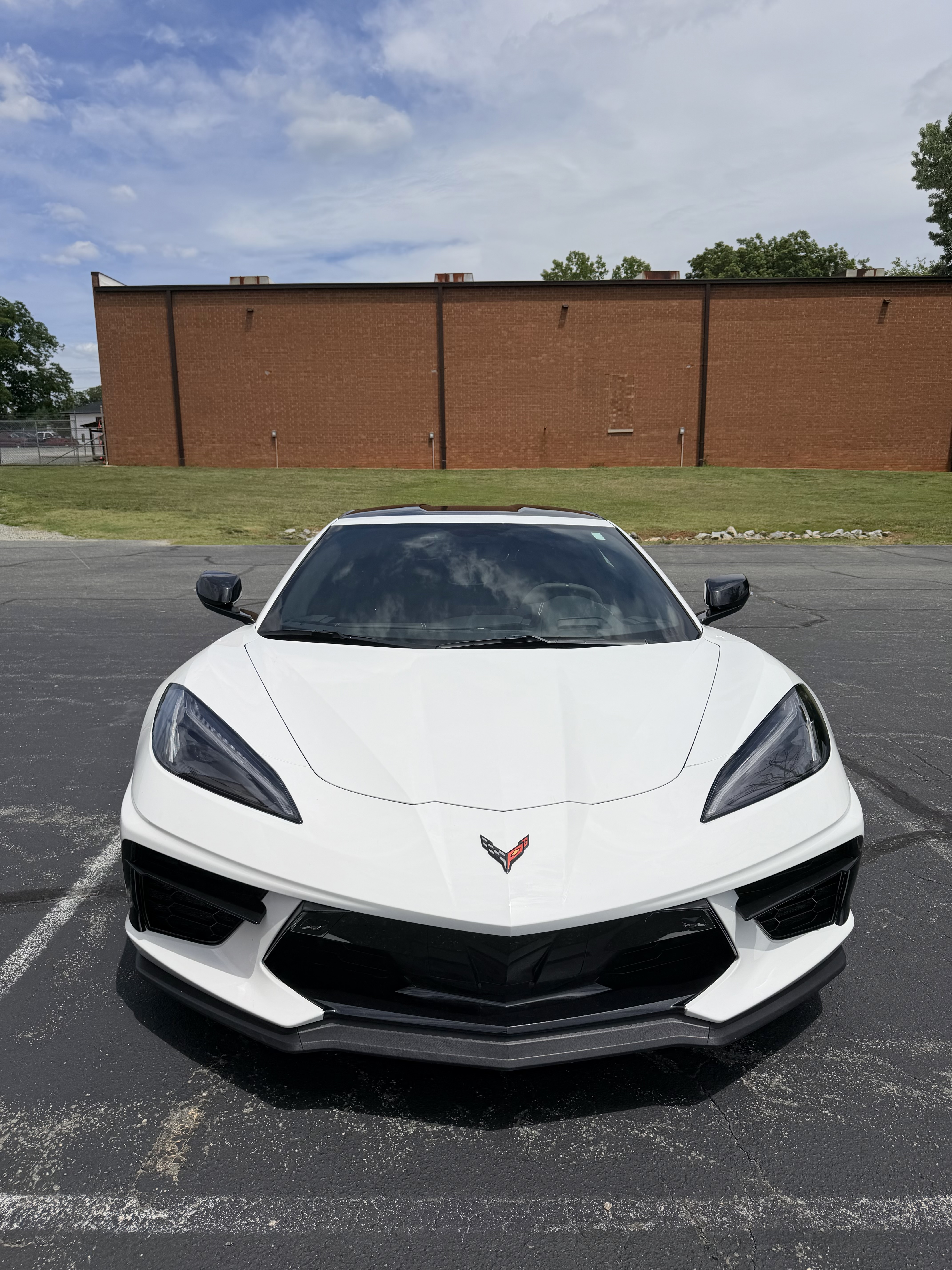 Used 2023 Chevrolet Corvette Stingray Premium Cpe w/ Z51 Performance Package RWD image 2