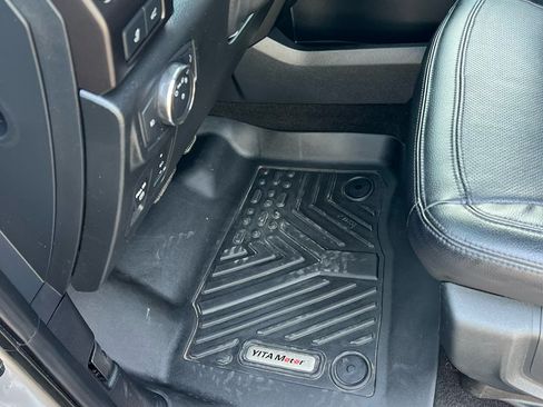 Used 2021 Ford Expedition Max Limited image 24