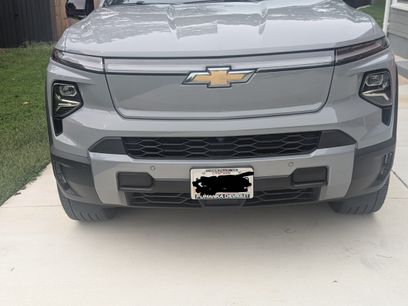 Used 2025 Chevrolet Silverado EV LT w/ LT Premium Package