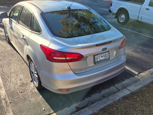 Used 2018 Ford Focus SE image 6