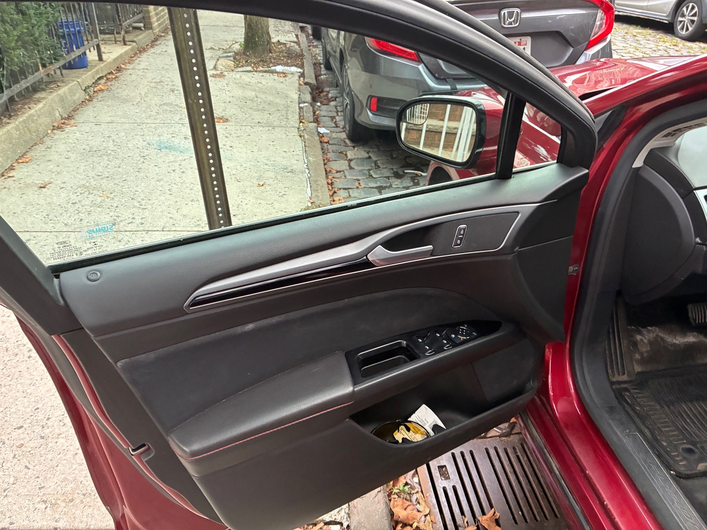 Used 2013 Ford Fusion SE FWD image 22