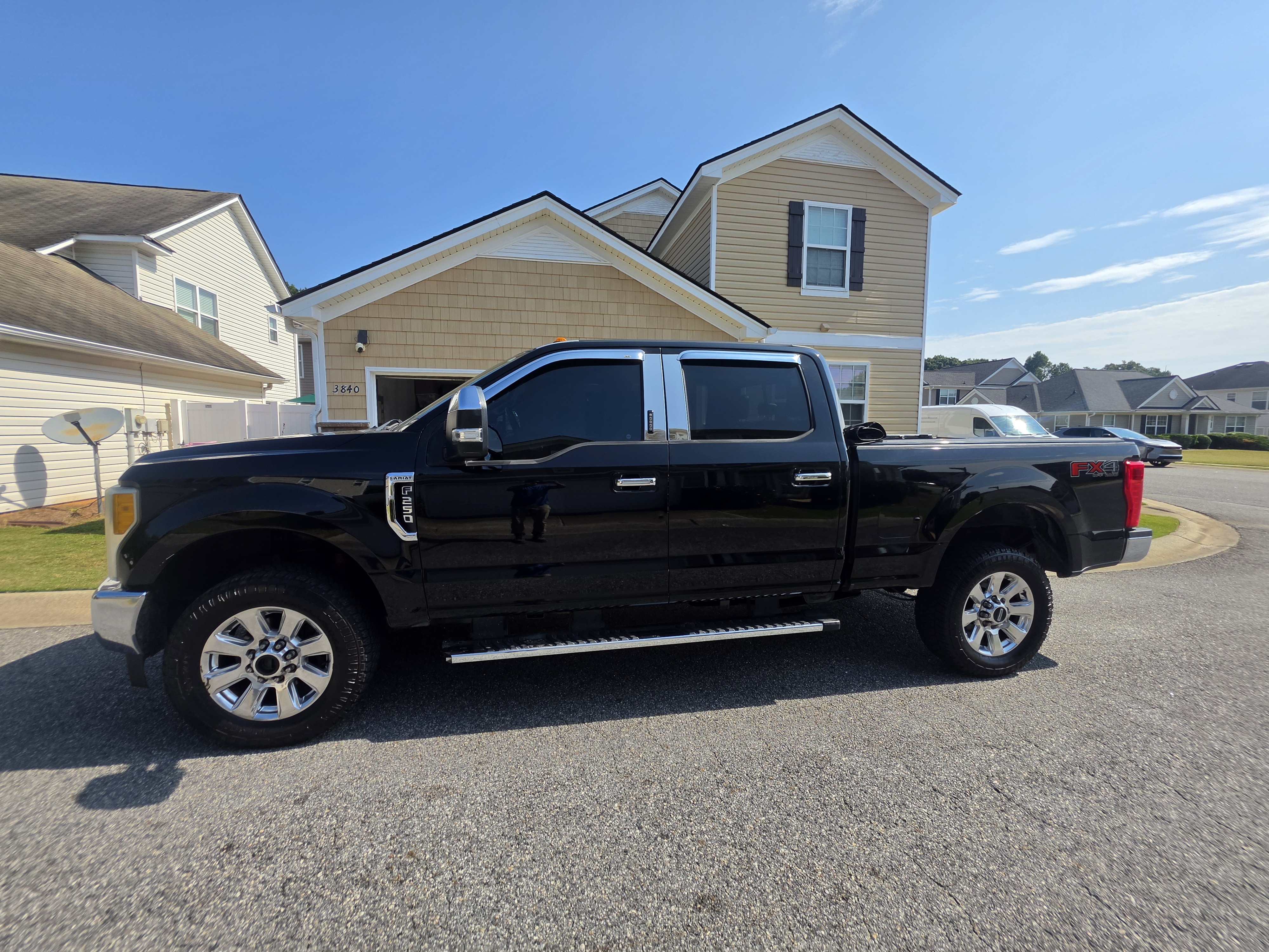 Used 2017 Ford F250 Lariat w/ Chrome Package AWD/4WD image 1