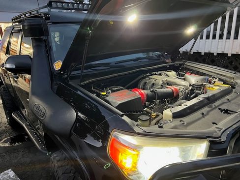 Used 2013 Toyota 4Runner Limited AWD/4WD image 8