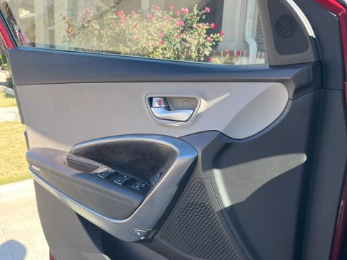 Used 2017 Hyundai Santa Fe Sport image 12