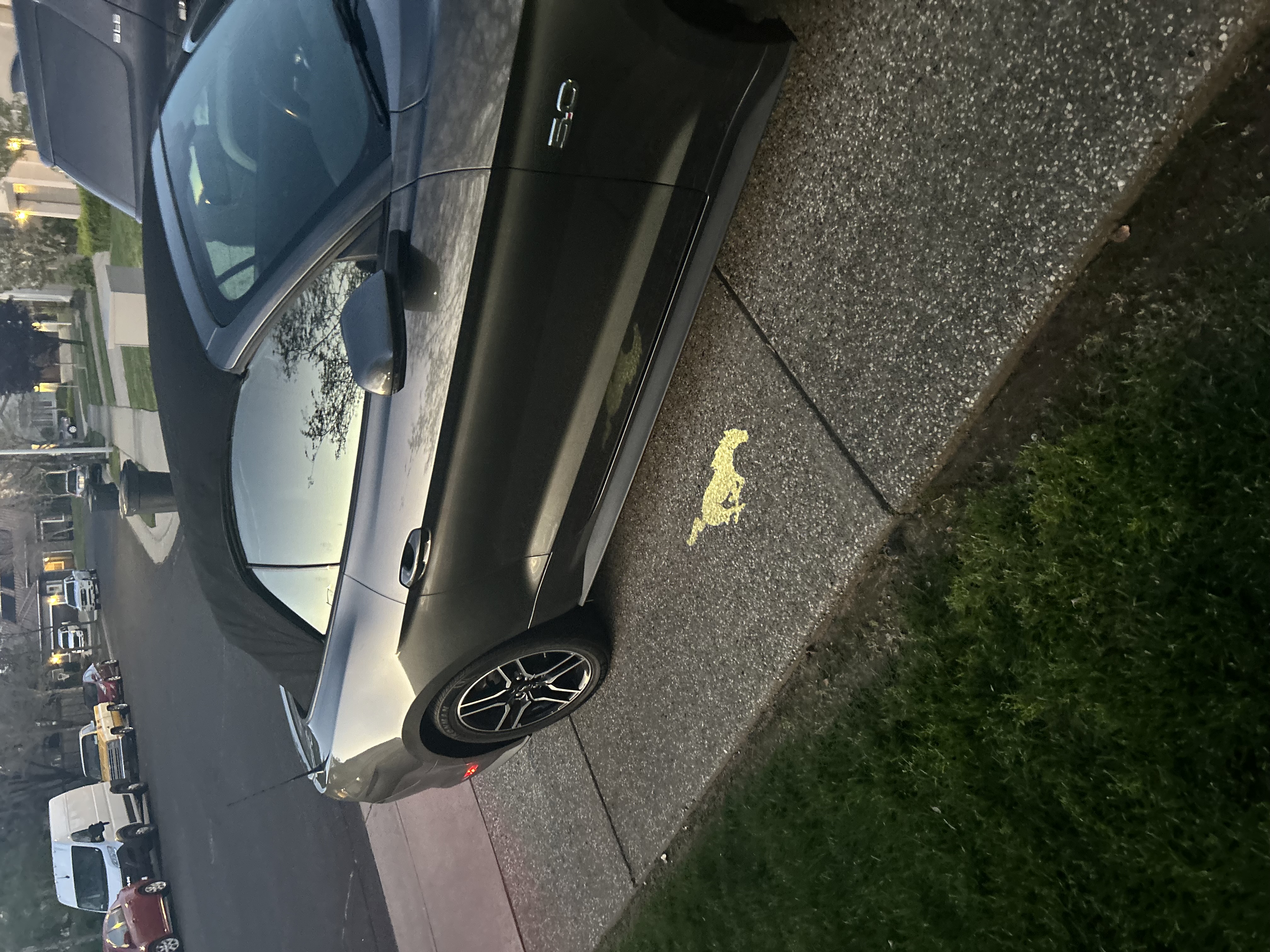 Used 2019 Ford Mustang GT Premium RWD image 14