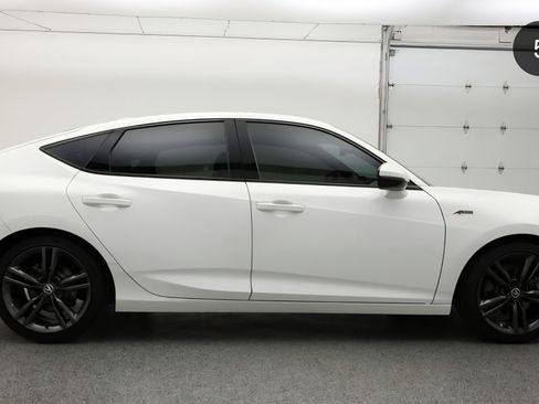 Used 2023 Acura Integra A-Spec image 6