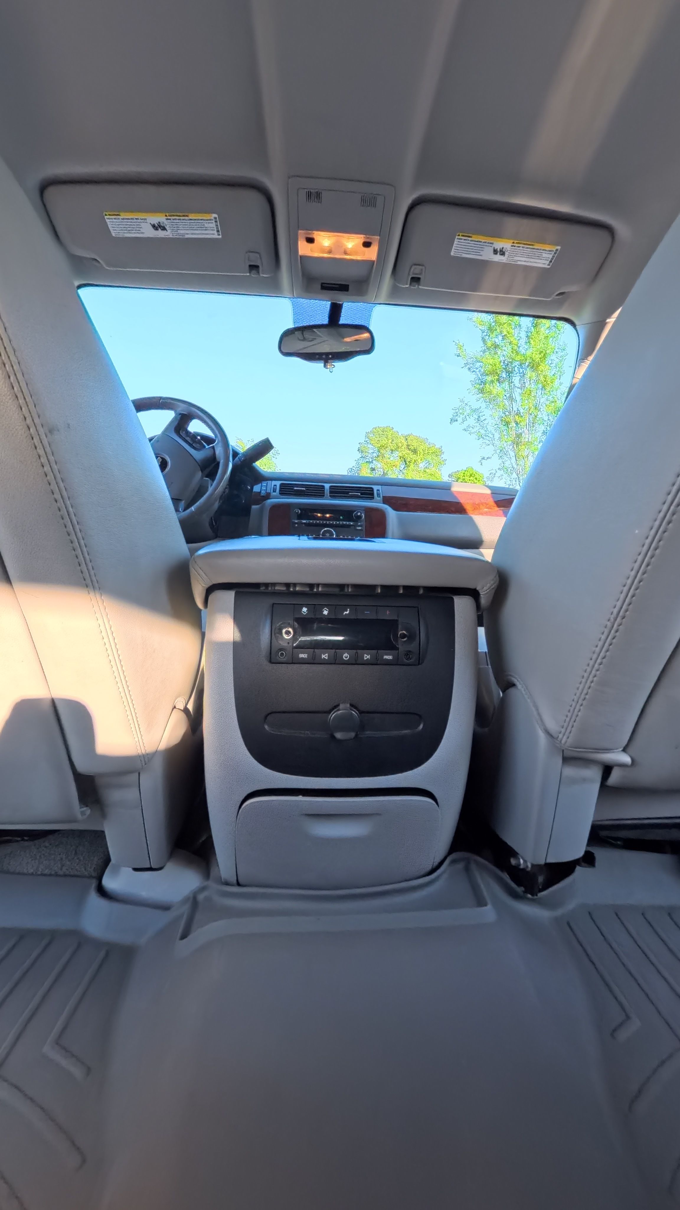 Used 2010 Chevrolet Tahoe LT RWD image 11