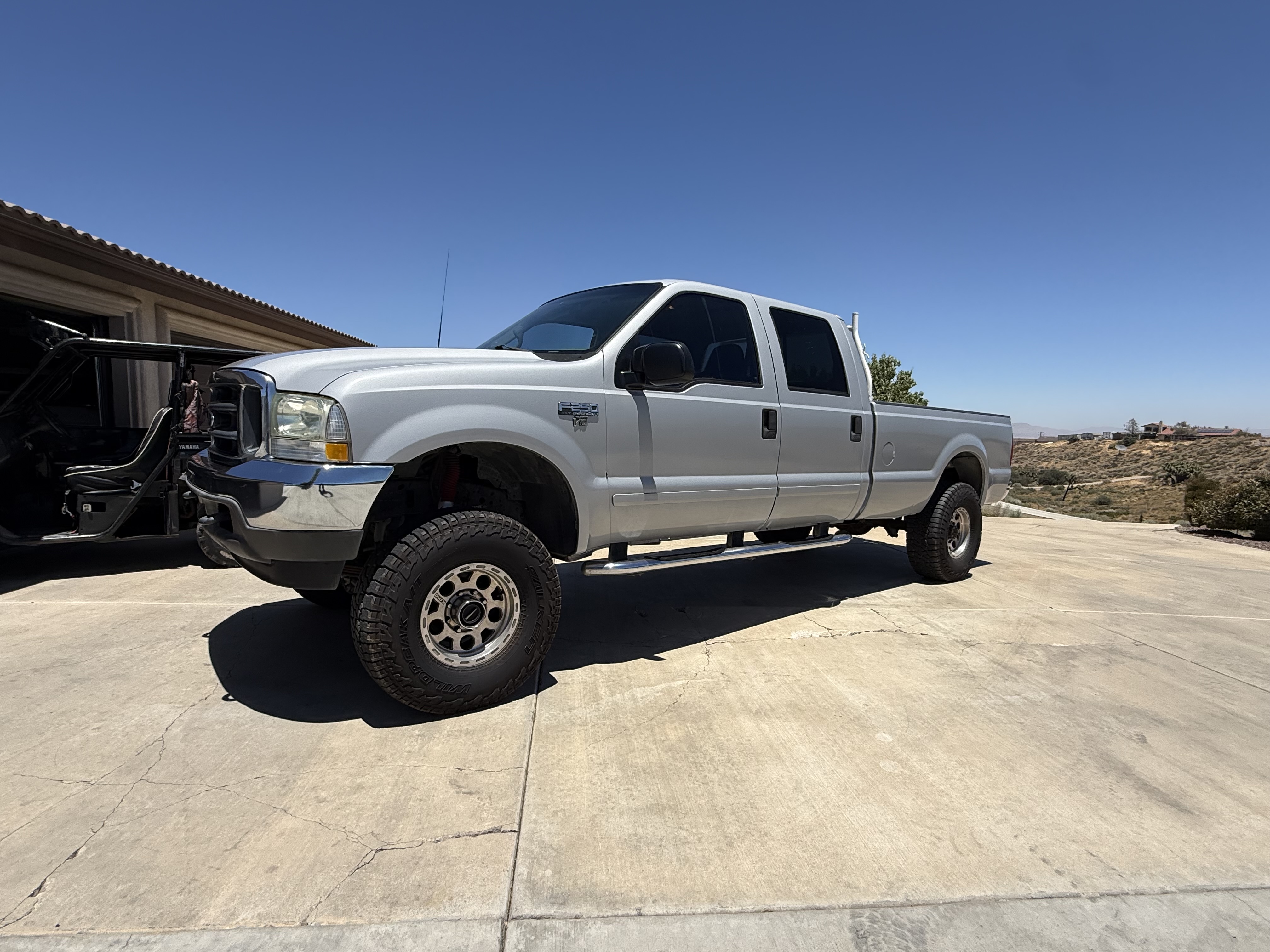 Used 2002 Ford F250 4x4 Crew Cab Super Duty image 1