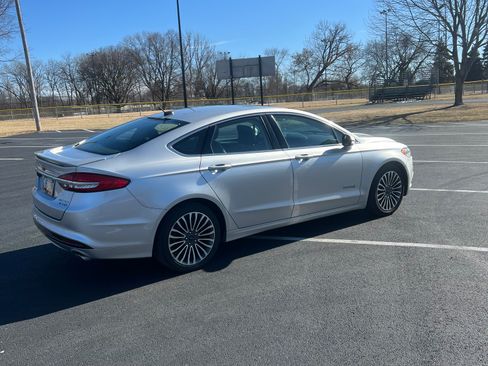 Used 2017 Ford Fusion Titanium image 8