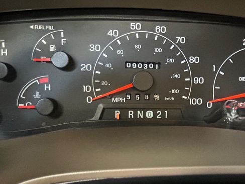 Used 2000 Ford Excursion Limited image 8