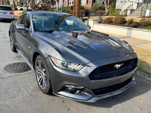 Used 2015 Ford Mustang GT Premium image 11