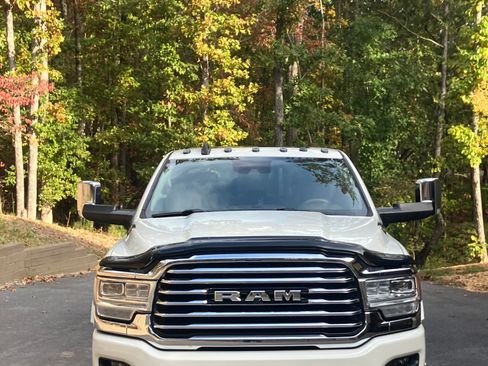 Used 2021 RAM 3500 Limited image 1