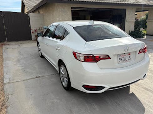 Used 2018 Acura ILX image 6