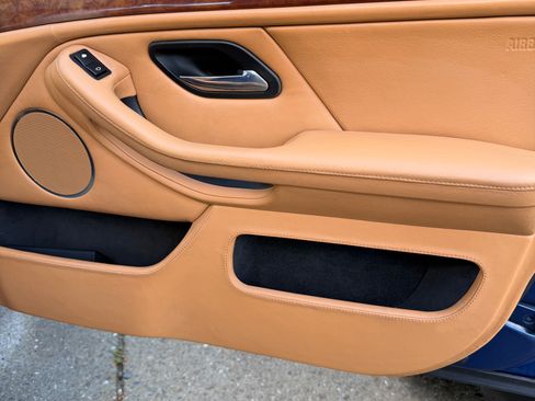 Used 2001 BMW M5 image 12