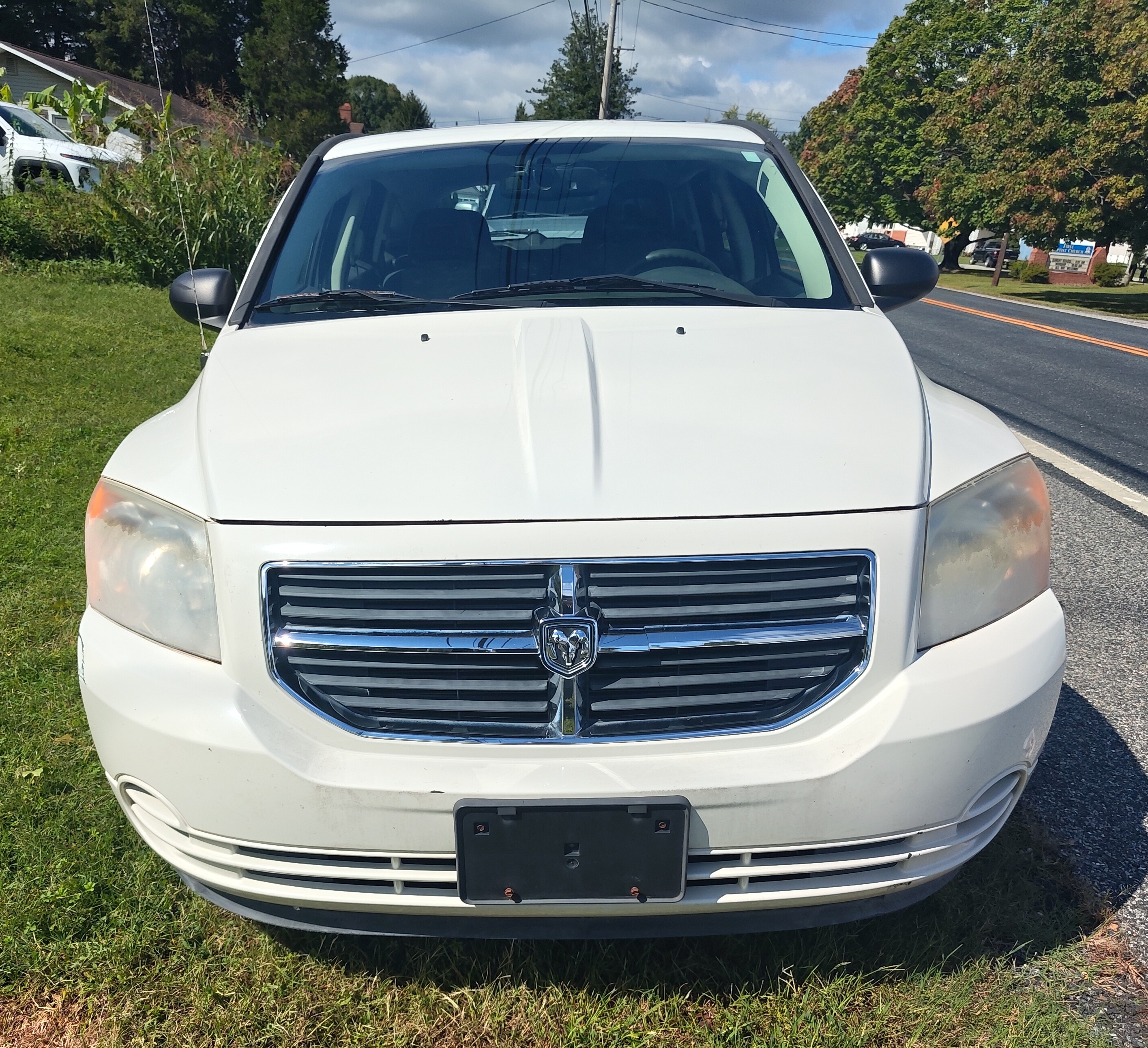 Used 2009 Dodge Caliber SXT w/ Driver Convenience Group FWD image 4