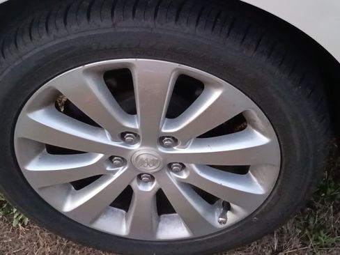 Used 2016 Buick Verano w/ Comfort Package FWD image 12