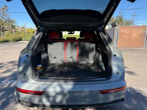 Used 2019 Audi SQ5 Premium Plus w/ Premium Plus Package image 12