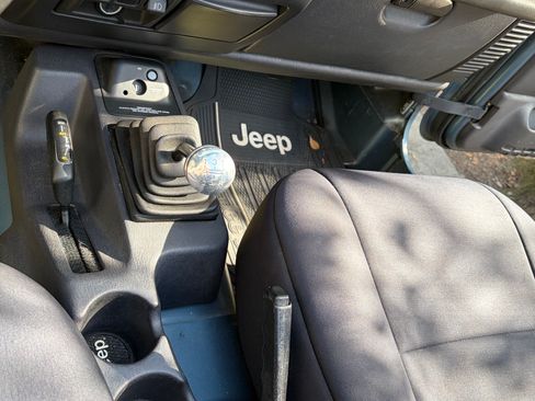 Used 1999 Jeep Wrangler Sport image 8