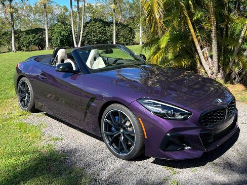 Used 2024 BMW Z4 M40i w/ Premium Package image 1