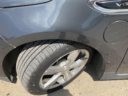 Used 2011 Chevrolet Volt image 4