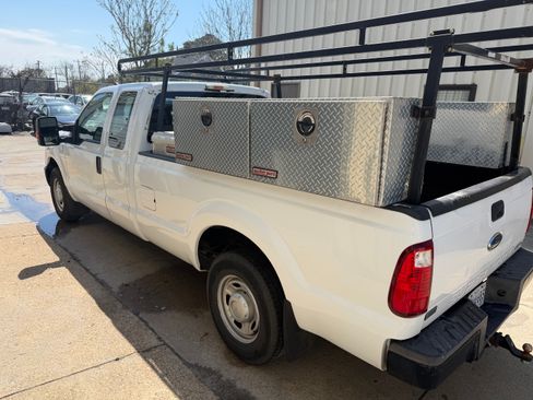 Used 2013 Ford F250 XL w/ PWR Equipment Group image 8