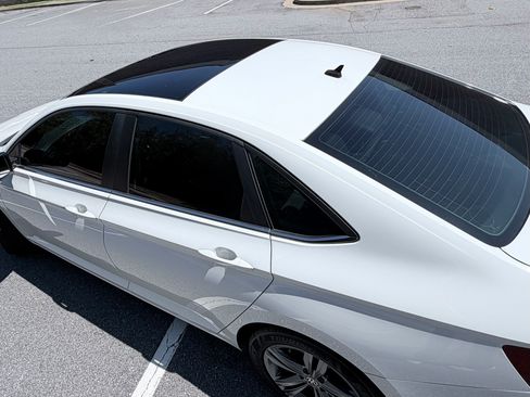 Used 2019 Volkswagen Jetta R-Line w/ R-Line Cold Weather Package FWD image 15