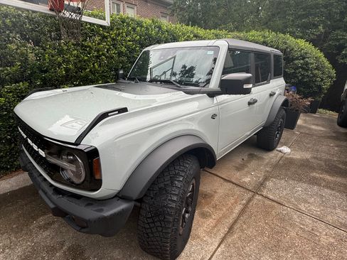 Used 2022 Ford Bronco Wildtrak AWD/4WD image 2