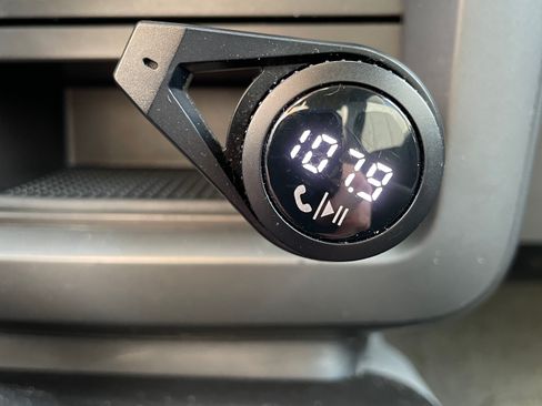 Used 2004 Pontiac Aztek 2WD w/ 1SB Preferred Equipment Group image 15