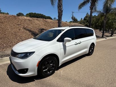 Used 2019 Chrysler Pacifica Touring-L