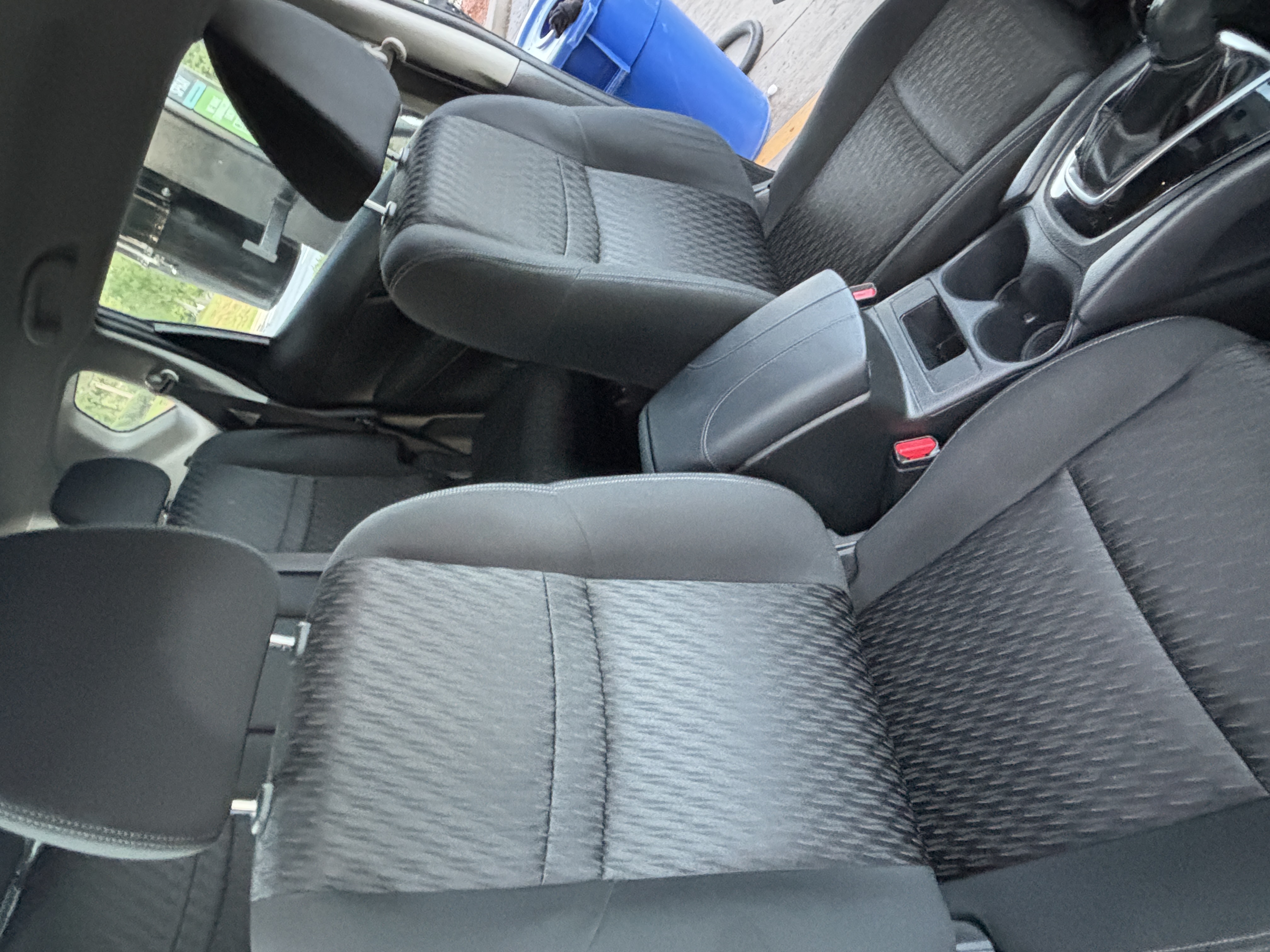 Used 2019 Nissan Rogue S FWD image 8