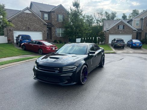 Used 2020 Dodge Charger Scat Pack RWD image 11