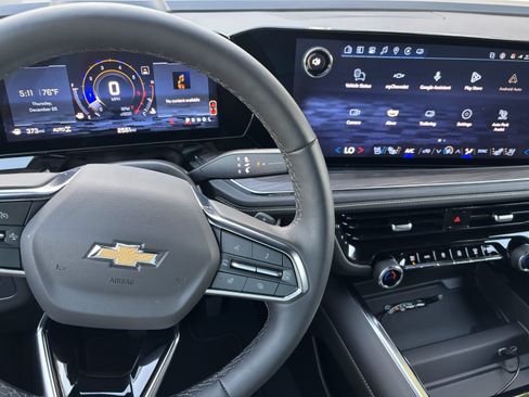 Used 2025 Chevrolet Tahoe Premier image 10