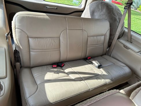 Used 2001 Ford Excursion Limited image 11