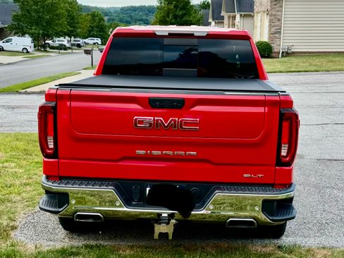 Used 2020 GMC Sierra 1500 SLT w/ SLT Premium Plus Package AWD/4WD image 4