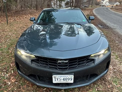 Used 2019 Chevrolet Camaro LT image 17