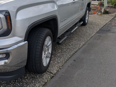 Used 2016 GMC Sierra 1500 SLE w/ SLE Value Package image 4