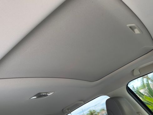 Used 2012 Honda CR-V EX-L image 19