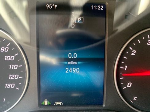 Used 2023 Mercedes-Benz Sprinter 2500 image 10