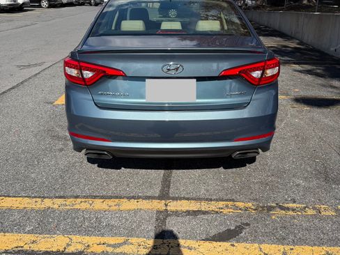 Used 2017 Hyundai Sonata Limited image 9
