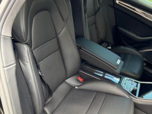 Used 2018 Porsche Panamera Turbo S AWD/4WD image 31