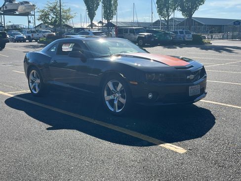 Used 2010 Chevrolet Camaro SS w/ RS Package RWD image 20