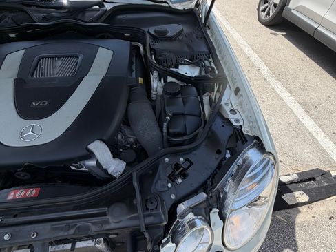 Used 2009 Mercedes-Benz E 550 Sedan image 31