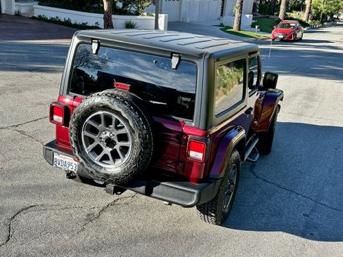 Used 2021 Jeep Wrangler Sport image 5