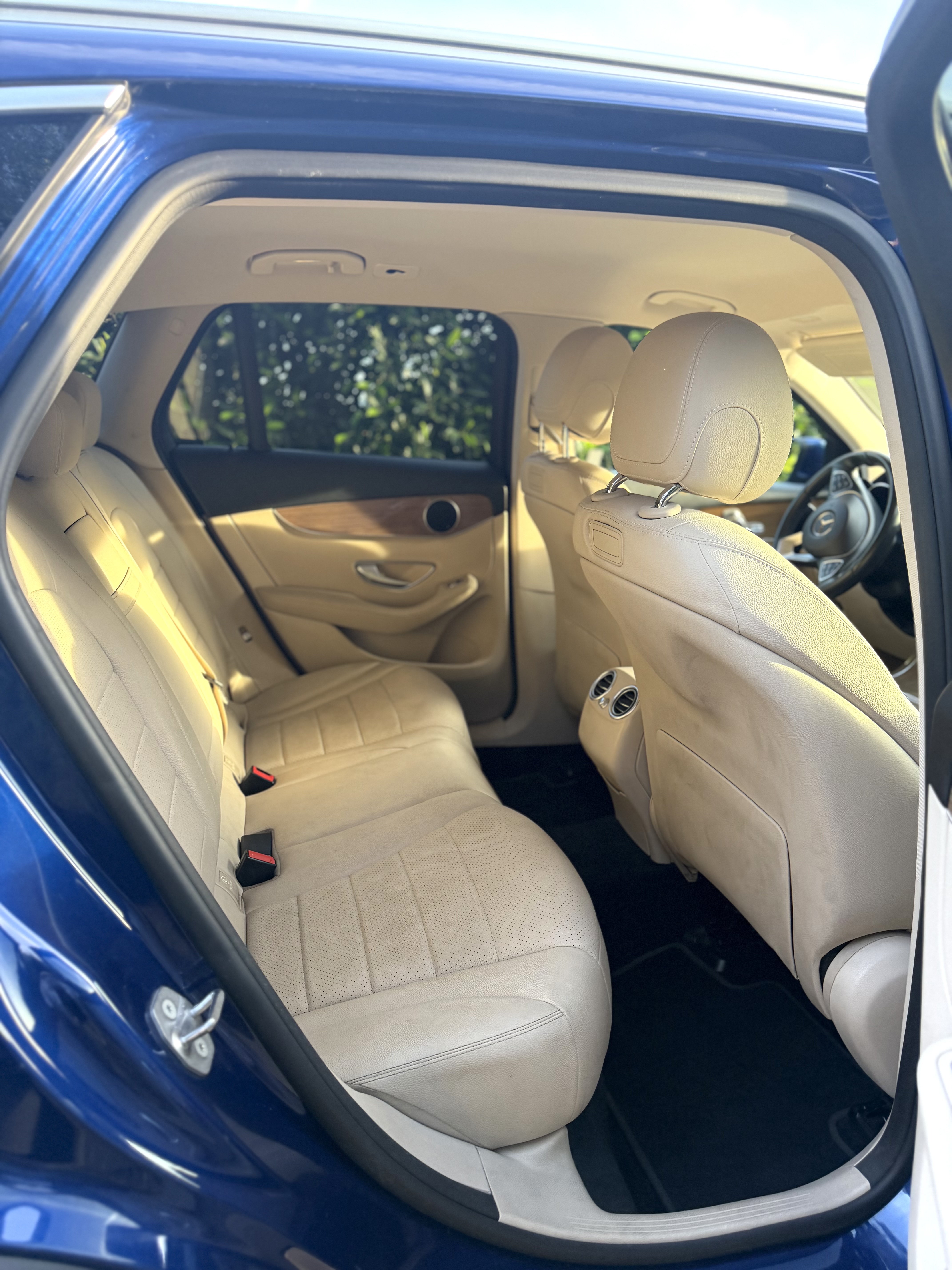Used 2018 Mercedes-Benz GLC 300 image 10