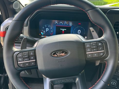 Used 2025 Ford F150 Raptor AWD/4WD image 13