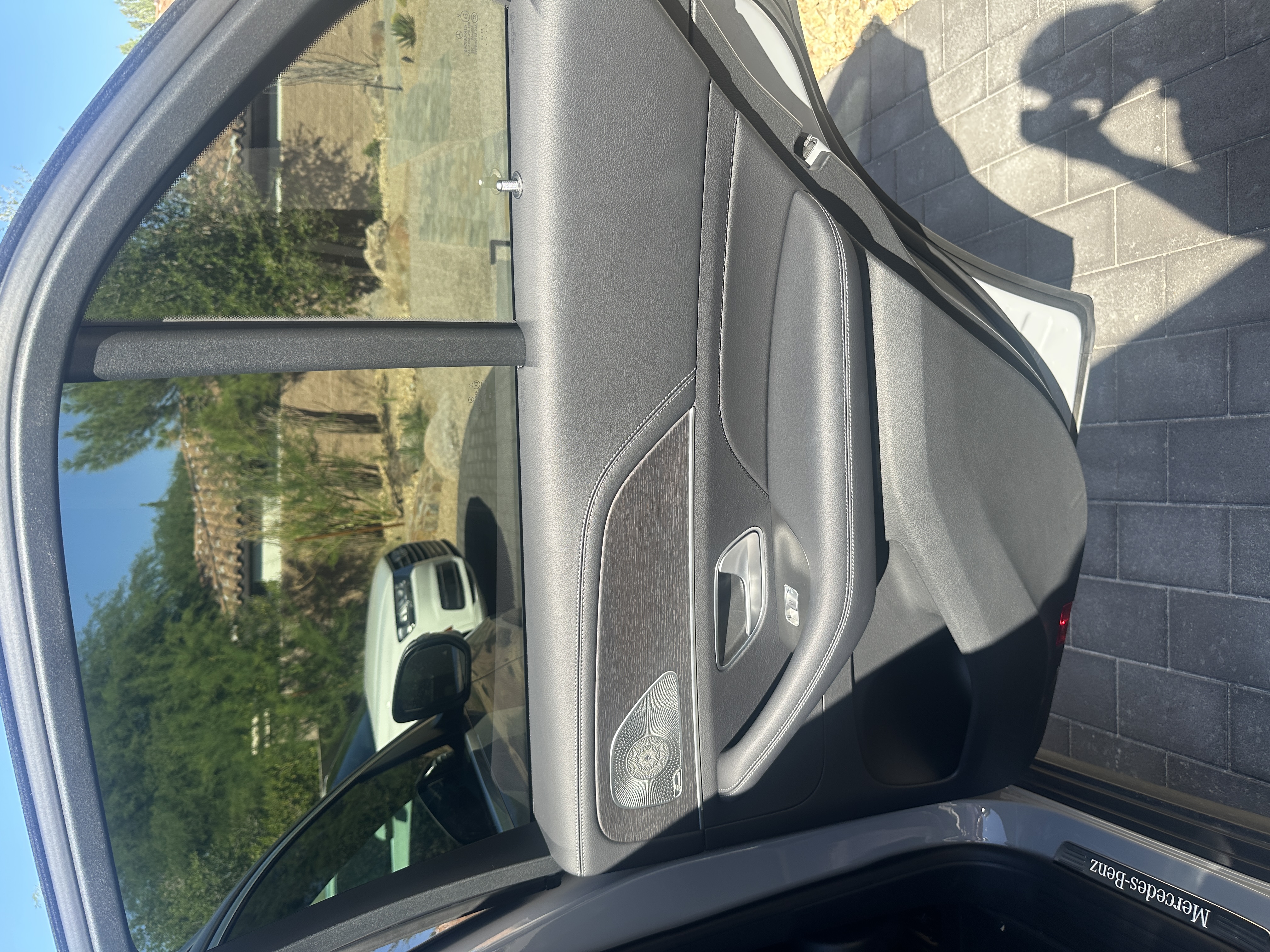 Used 2024 Mercedes-Benz GLE 450e 4MATIC image 16