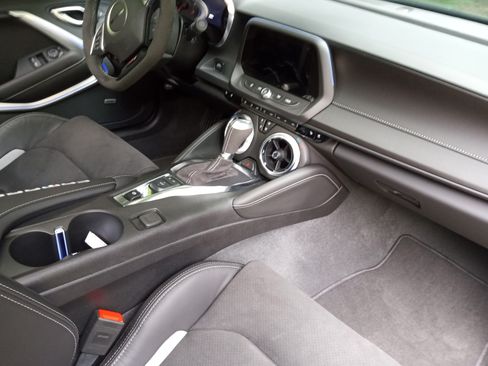 Used 2024 Chevrolet Camaro SS image 15