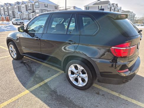 Used 2011 BMW X5 xDrive50i image 8