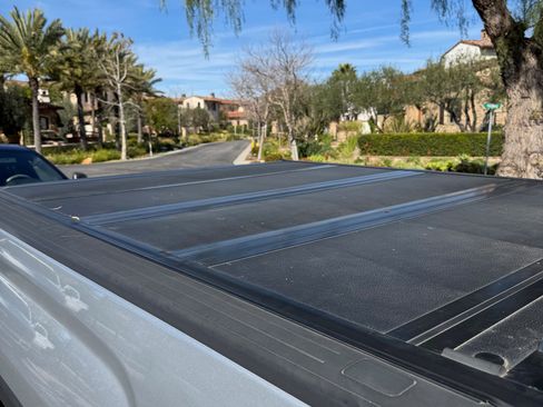 Used 2018 GMC Sierra 2500 Denali w/ Duramax Plus Package image 9